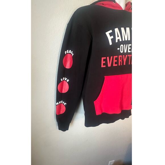 Family Over Everything Med Mens Hoodie The Marley Family and Defend Brooklyn - Picture 6 of 9